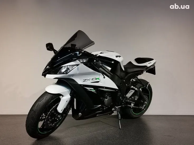 Kawasaki ZX Image 1